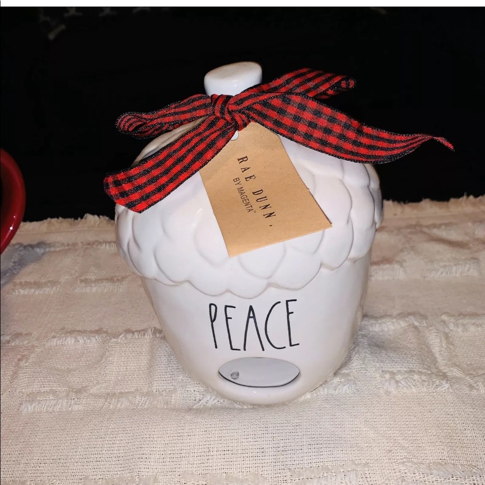 NWT Rae dunn Peace birdhouse